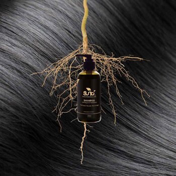 Sunki Soapberry Shampoo with Polygonum 220ml